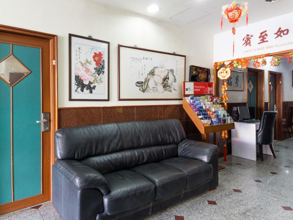 Reddoorz Near Aljunied Mrt Hotel Singapura Luaran gambar