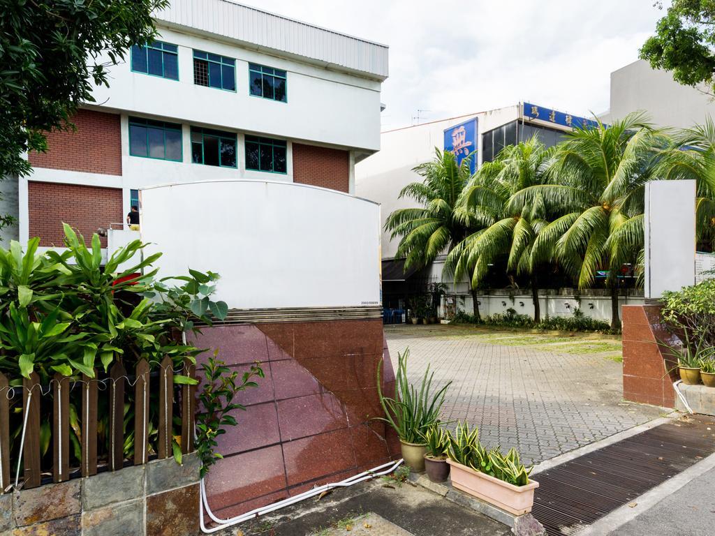 Reddoorz Near Aljunied Mrt Hotel Singapura Luaran gambar